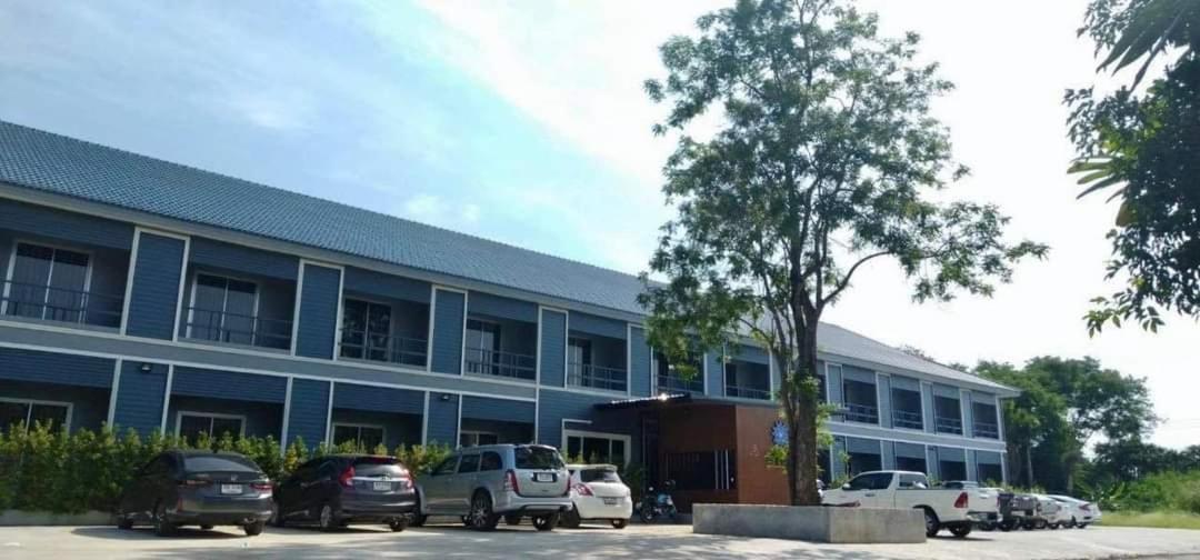At Tp Hotel Phetchabun Esterno foto